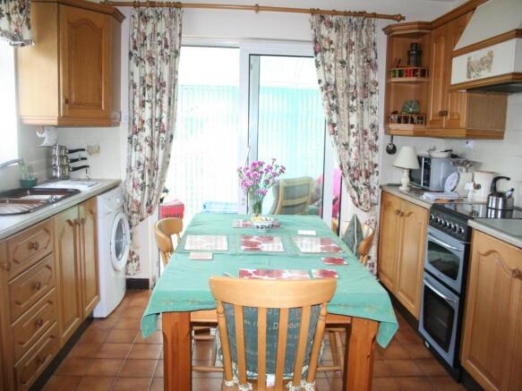 Kitchen / Dining Room