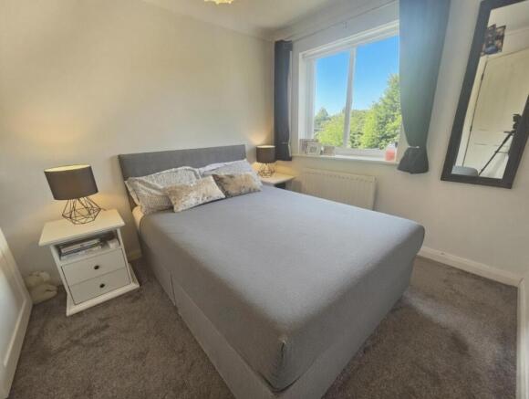 2 bed Semi-Detached for sale Image 10
