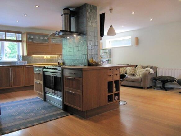 Kitchen/Breakfast Ro