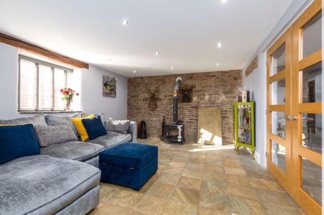 Barley Nook, Meadow Pit Lane, Haigh, WN2 1LQ photo 4