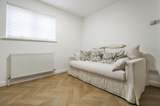 Tavistock Street Bedford MK40 photo 5