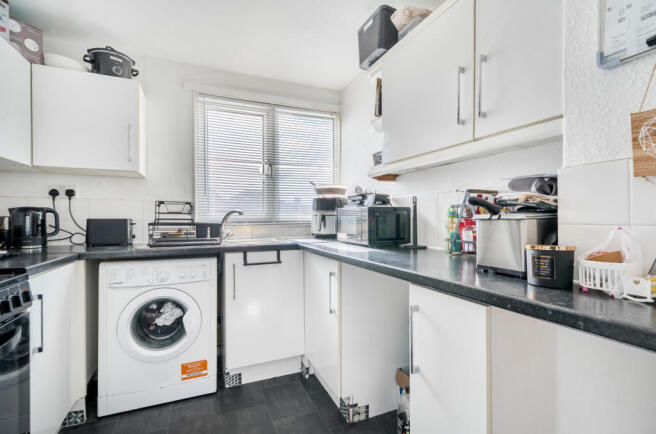 1431717-9-69c5188...