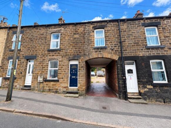 3 bed Terraced to rent Image 6