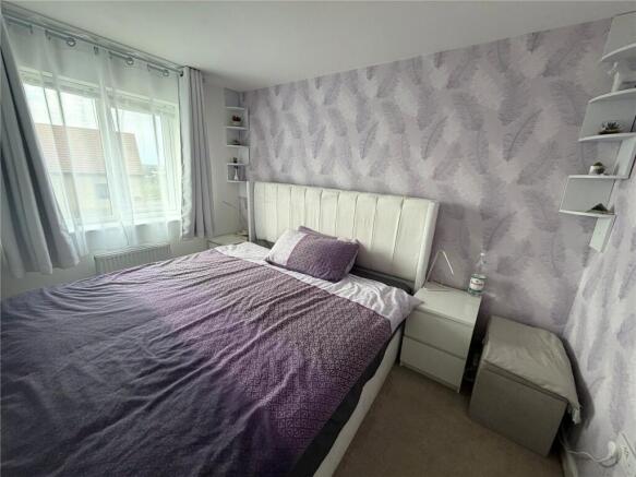 3 bed Semi-Detached for sale Image 7