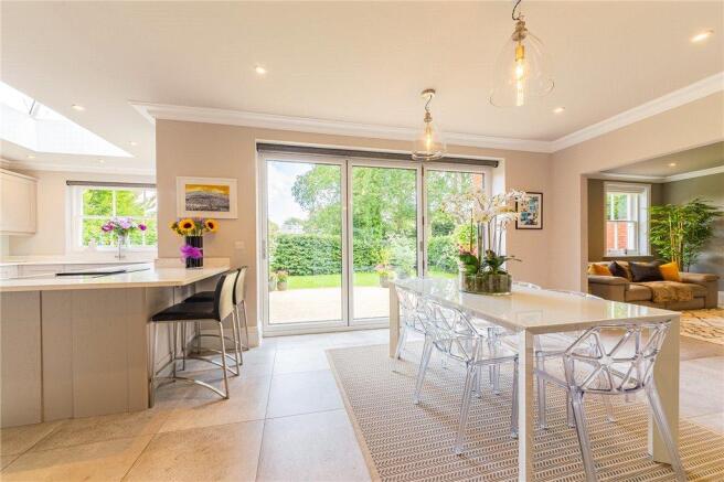 Dining Area 3