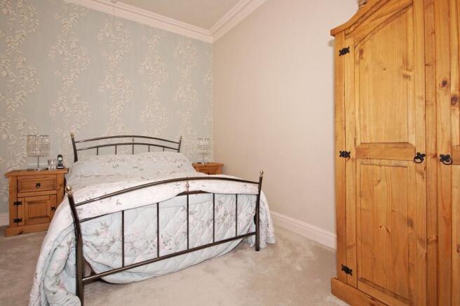 1 bed Apartment to rent Image 4