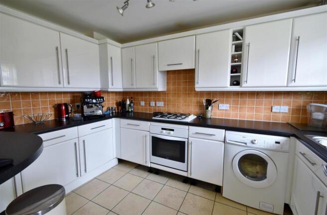 Kitchen: