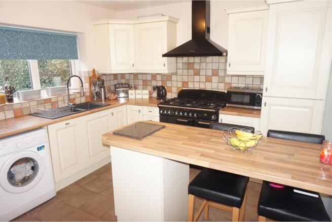 Kitchen / Breakfast