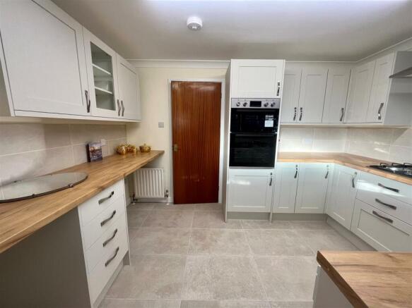 kitchen4.jpg