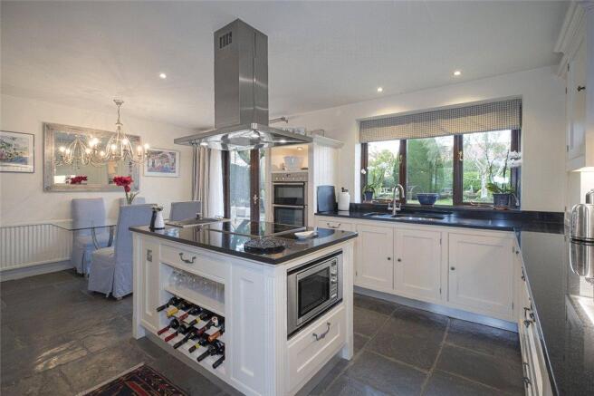 Kitchen/Breakfast