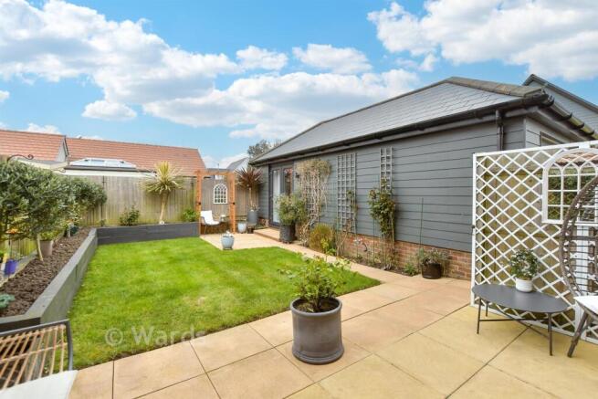 2-bed semi-detached on Crispin Close, New Romney, Kent, £215,000