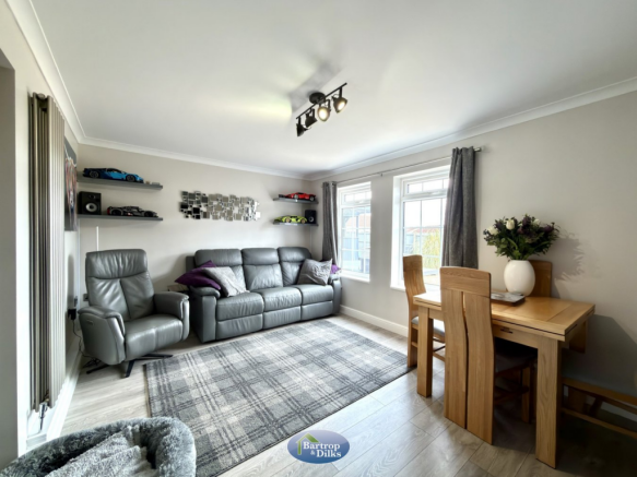 Bishopdale, Worksop, S81 photo 4