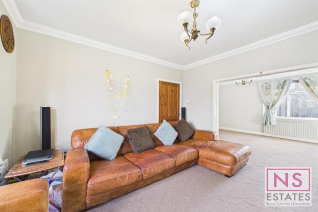 3 bed Terraced for sale Image 7
