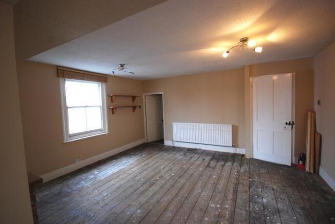 116_Vale Cottage Int 001.JPG