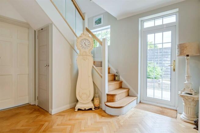 For Sale by Aspire Residential - Offington Lane