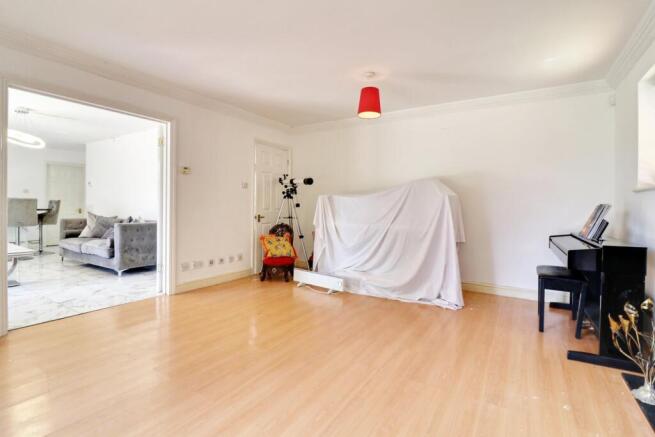 Photo 16