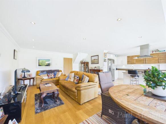 Open Plan Kitchen/ Living Dining Area