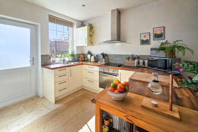 3 bed End of Terrace for sale Image 4