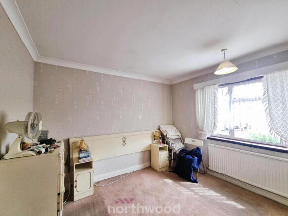 3 bed Semi-Detached for sale Image 12