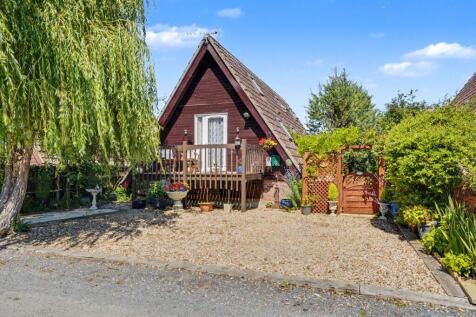 Fen Bank, Isleham, CB7