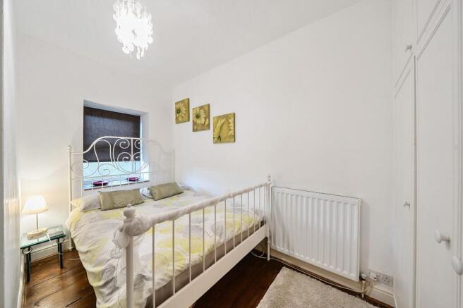 3 bed Terraced for sale Image 8