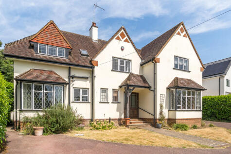 Blundel Lane, Cobham, Surrey, KT11