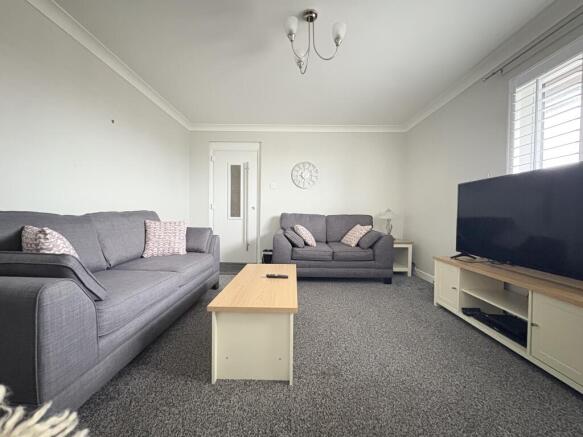 Lounge 2