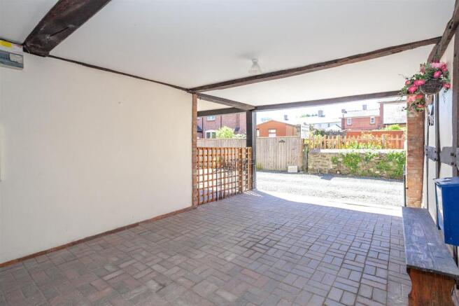 Carport 2.jpg