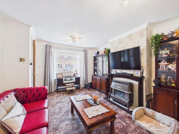 2 bed Semi-Detached for sale Image 5