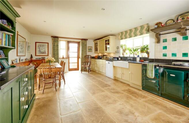 Kitchen/Breakfast