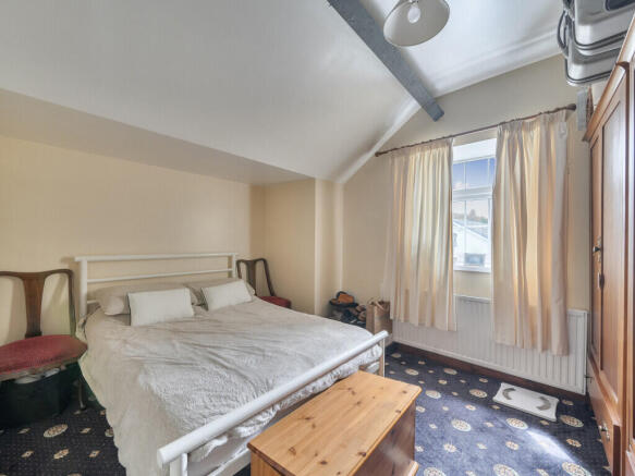 3 bed Detached for sale Image 10
