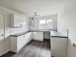 45, Fenton Way, Munsbrough, Rotherham S61 4QG