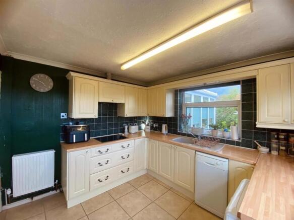 Kitchen.jpeg