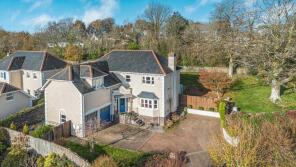 12, Carmel Gardens, Tavistock PL19 8RG
