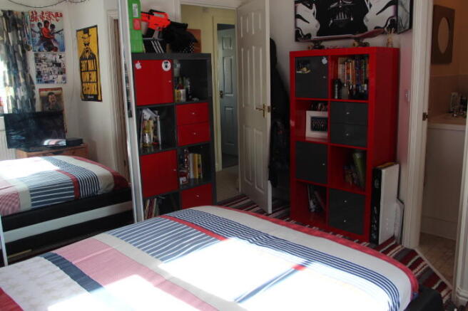 Photo 16