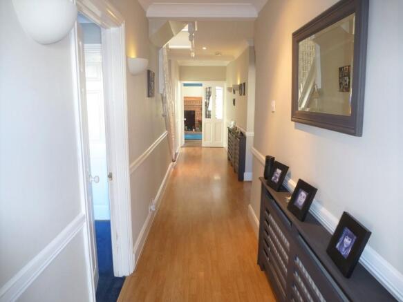 Hall2.JPG