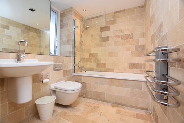 2 bed Apartment to rent Image 3