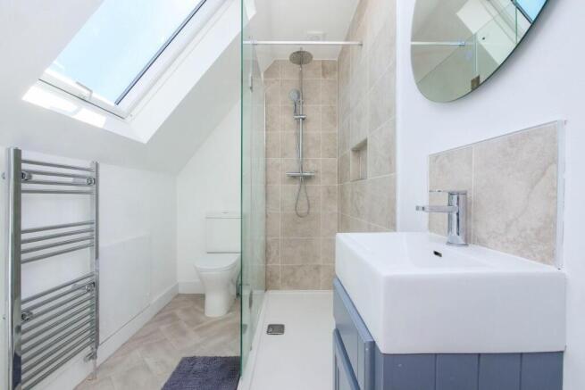 3 bed Semi-Detached for sale Image 11