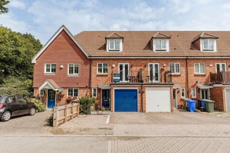 Finch Close, Faversham, ME13