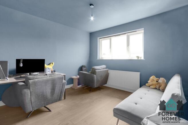 3 bed Semi-Detached for sale Image 12