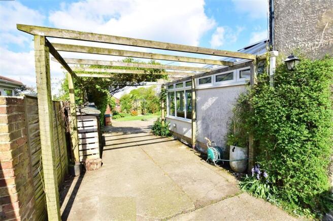 Driveway/Parking