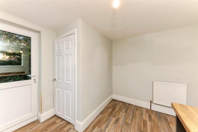 3 bed Terraced for sale Image 9