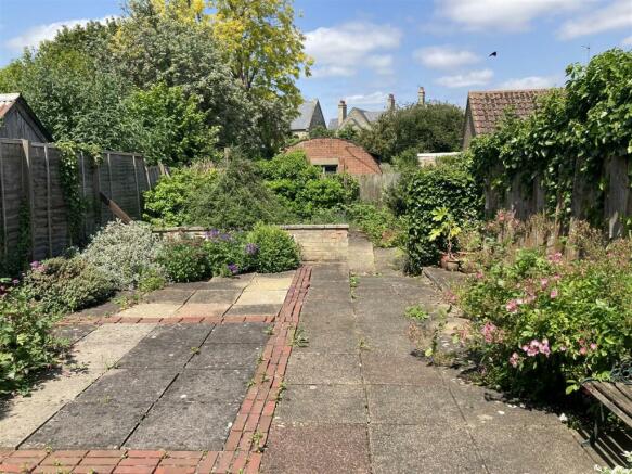 new garden 1.jpg