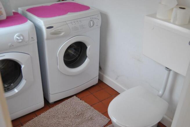 Utility Area / Wc