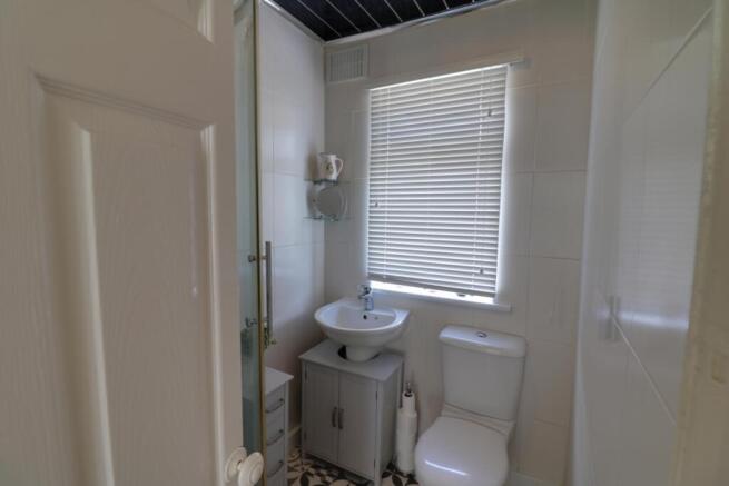 2 bed Terraced for sale Image 11