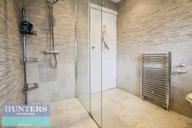 3 bed Link Detached House for sale Image 11