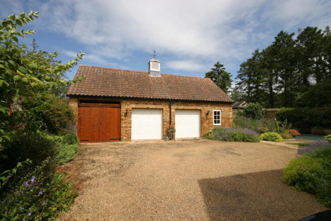 Triple garage block
