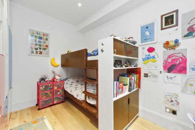 Photo 6