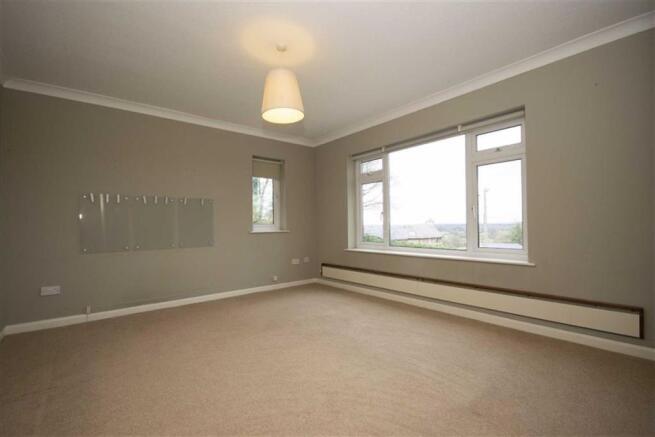 SITTING ROOM/PLAYROOM