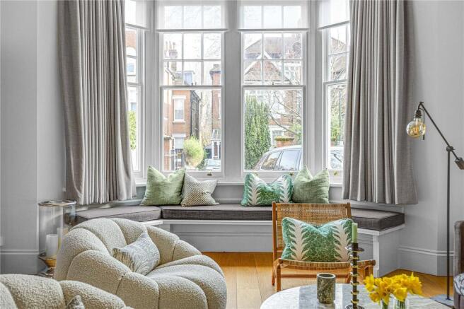 Kings Road, Richmond, Surrey, TW10 photo 4
